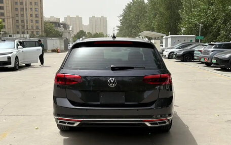 Volkswagen Passat B8 рестайлинг, 2021 год, 2 350 055 рублей, 5 фотография