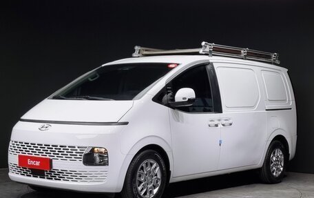 Hyundai Staria, 2022 год, 2 303 334 рублей, 2 фотография