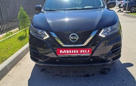 Nissan Qashqai, 2022 год, 2 490 000 рублей, 2 фотография