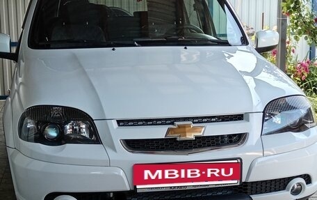 Chevrolet Niva I рестайлинг, 2020 год, 900 000 рублей, 2 фотография