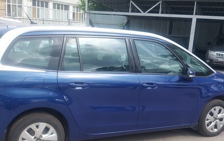 Citroen C4 Picasso II рестайлинг, 2016 год, 1 800 000 рублей, 4 фотография