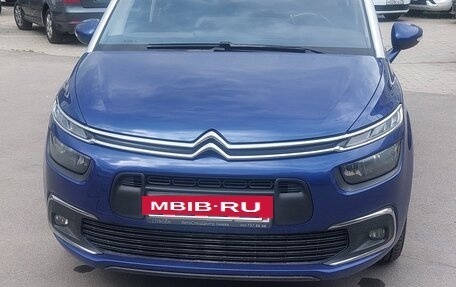 Citroen C4 Picasso II рестайлинг, 2016 год, 1 800 000 рублей, 2 фотография