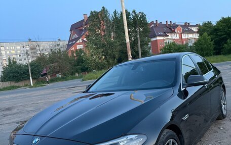 BMW 5 серия, 2014 год, 2 600 000 рублей, 3 фотография