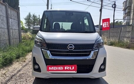 Nissan Dayz Roox I рестайлинг, 2017 год, 750 000 рублей, 4 фотография