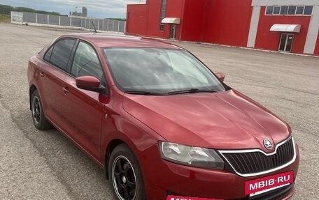 Skoda Rapid I, 2014 год, 700 000 рублей, 3 фотография
