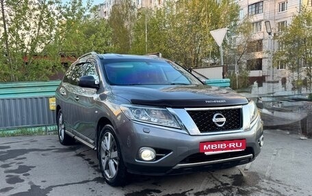 Nissan Pathfinder, 2014 год, 1 870 000 рублей, 3 фотография