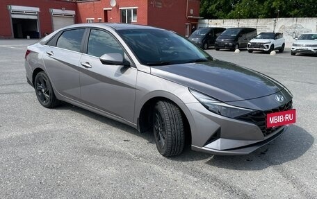 Hyundai Elantra, 2021 год, 2 200 000 рублей, 3 фотография