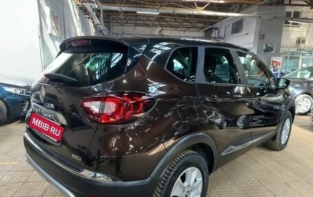 Renault Kaptur I рестайлинг, 2016 год, 1 570 000 рублей, 5 фотография
