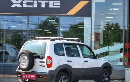 Chevrolet Niva I рестайлинг, 2018 год, 699 000 рублей, 3 фотография