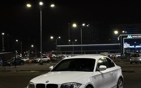 BMW 1 серия, 2011 год, 1 755 000 рублей, 2 фотография