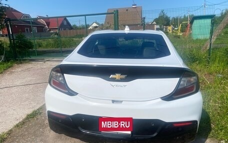 Chevrolet Volt II, 2016 год, 1 690 000 рублей, 2 фотография