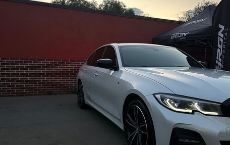 BMW 3 серия, 2020 год, 3 990 000 рублей, 2 фотография