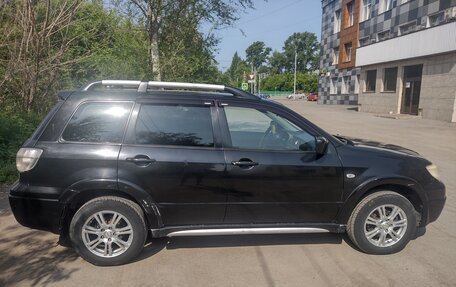 Mitsubishi Outlander III рестайлинг 3, 2007 год, 850 000 рублей, 2 фотография
