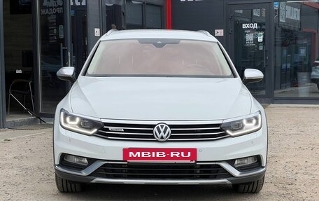 Volkswagen Passat B8 рестайлинг, 2017 год, 2 400 000 рублей, 3 фотография