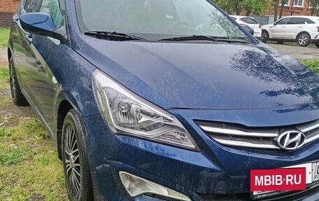 Hyundai Solaris II рестайлинг, 2015 год, 1 200 000 рублей, 2 фотография