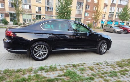 Volkswagen Passat B8 рестайлинг, 2017 год, 1 900 000 рублей, 2 фотография