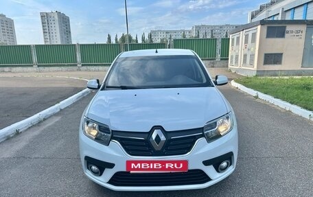 Renault Logan II, 2020 год, 960 000 рублей, 2 фотография