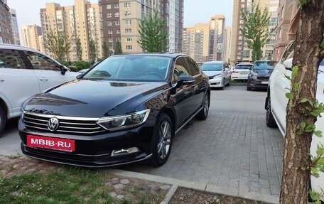 Volkswagen Passat B8 рестайлинг, 2017 год, 1 900 000 рублей, 5 фотография