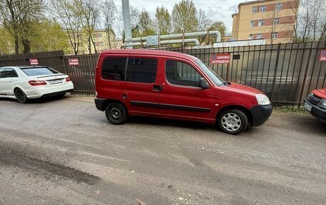 Peugeot Partner II рестайлинг 2, 2010 год, 419 000 рублей, 2 фотография