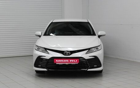 Toyota Camry, 2021 год, 2 430 000 рублей, 2 фотография