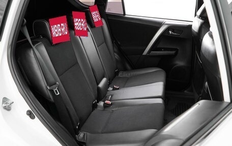 Toyota RAV4, 2017 год, 2 200 000 рублей, 7 фотография