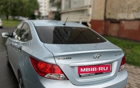 Hyundai Solaris II рестайлинг, 2013 год, 690 000 рублей, 3 фотография