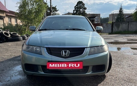 Honda Accord VII рестайлинг, 2004 год, 730 000 рублей, 2 фотография