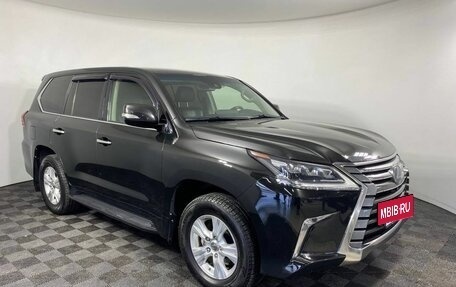 Lexus LX III, 2016 год, 6 900 000 рублей, 3 фотография