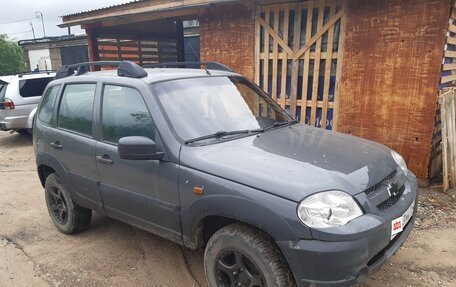 Chevrolet Niva I рестайлинг, 2004 год, 220 000 рублей, 5 фотография
