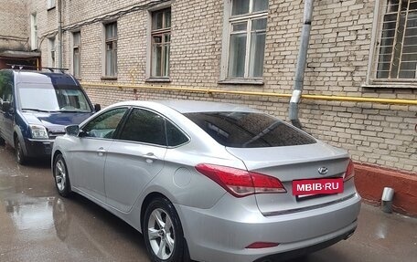 Hyundai i40 I рестайлинг, 2013 год, 1 110 008 рублей, 4 фотография