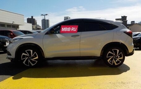 Honda Vezel, 2021 год, 1 379 000 рублей, 4 фотография