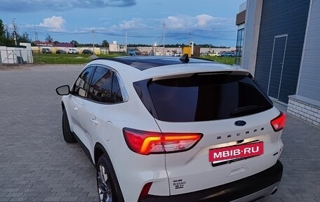Ford Escape, 2020 год, 2 385 000 рублей, 4 фотография