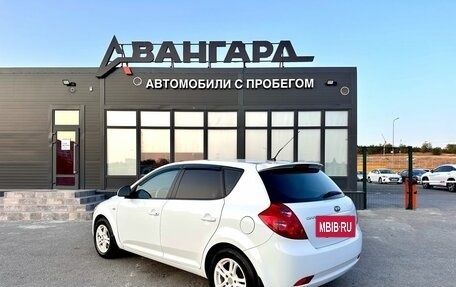 KIA cee'd I рестайлинг, 2009 год, 675 000 рублей, 4 фотография