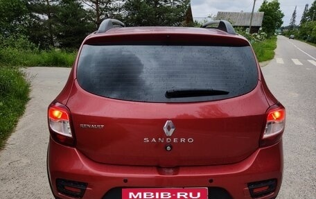 Renault Sandero II рестайлинг, 2018 год, 1 085 000 рублей, 6 фотография