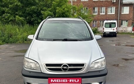 Opel Zafira A рестайлинг, 2004 год, 470 000 рублей, 2 фотография