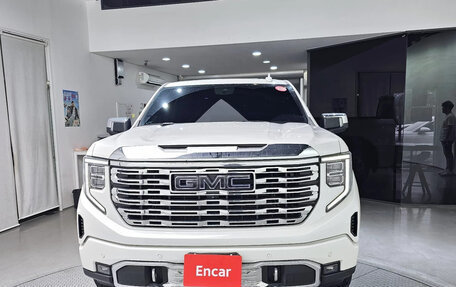 GMC Sierra, 2023 год, 9 848 000 рублей, 2 фотография