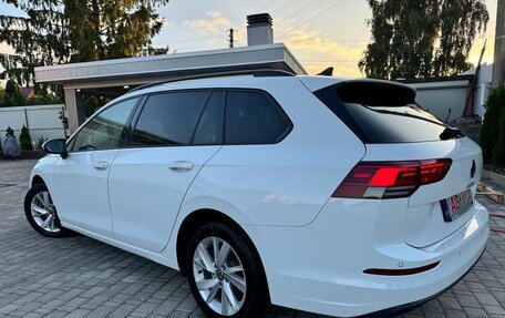 Volkswagen Golf VIII, 2022 год, 2 092 000 рублей, 4 фотография