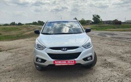 Hyundai ix35 I рестайлинг, 2013 год, 1 500 000 рублей, 2 фотография