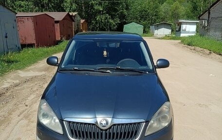 Skoda Fabia II, 2013 год, 575 000 рублей, 2 фотография
