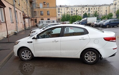 KIA Rio III рестайлинг, 2017 год, 1 000 000 рублей, 3 фотография