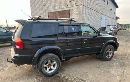 Mitsubishi Pajero Sport II рестайлинг, 2005 год, 800 000 рублей, 3 фотография