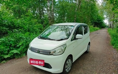 Mitsubishi eK Wagon III рестайлинг, 2013 год, 700 000 рублей, 2 фотография