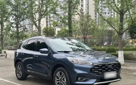 Ford Escape, 2022 год, 1 970 080 рублей, 2 фотография
