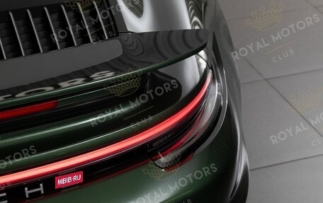 Porsche 911, 2024 год, 34 000 000 рублей, 6 фотография
