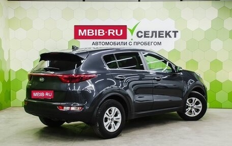 KIA Sportage IV рестайлинг, 2018 год, 1 750 000 рублей, 2 фотография