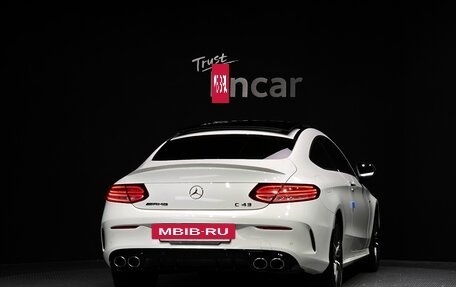 Mercedes-Benz C-Класс AMG, 2022 год, 4 279 000 рублей, 3 фотография