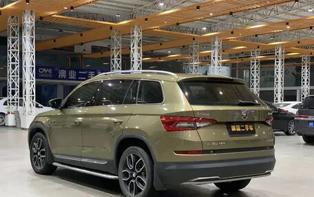 Skoda Kodiaq I, 2022 год, 2 120 000 рублей, 5 фотография