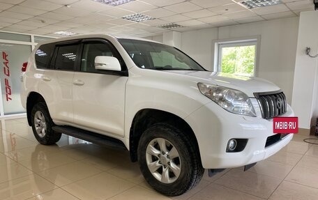 Toyota Land Cruiser Prado 150 рестайлинг 2, 2013 год, 2 884 999 рублей, 3 фотография