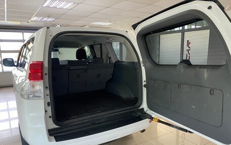 Toyota Land Cruiser Prado 150 рестайлинг 2, 2013 год, 2 884 999 рублей, 7 фотография