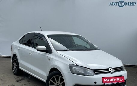 Volkswagen Polo VI (EU Market), 2013 год, 620 000 рублей, 3 фотография